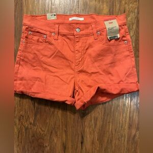 NWT Levi’s shorts